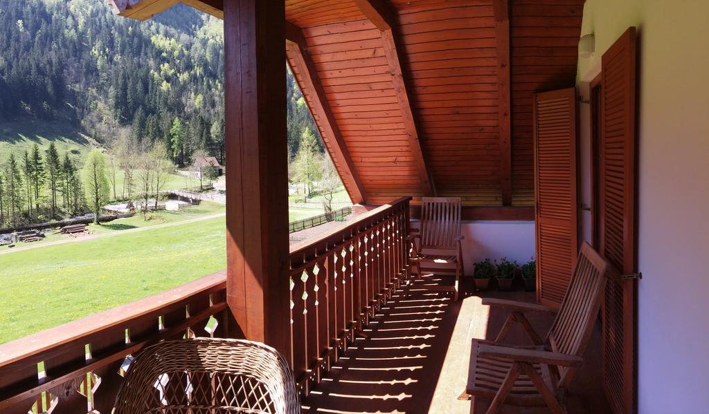 Govc-Vrsnik Villa Solcava Exterior photo